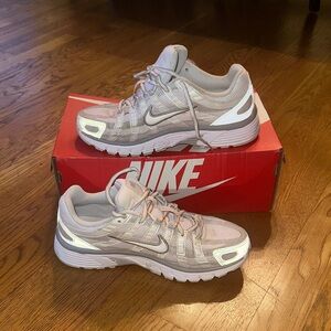 GUC NIKE P-6000 size 8